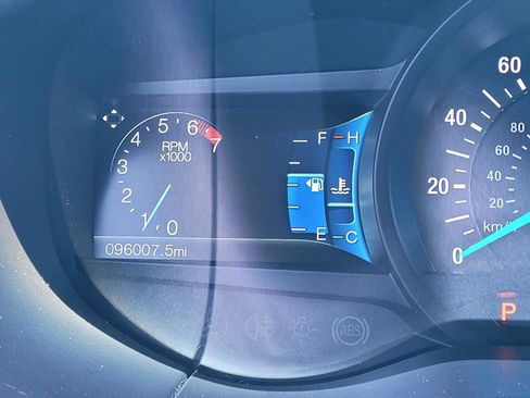 Used 2018 Ford Edge SEL w/ Equipment Group 201A AWD/4WD image 30
