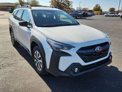 Certified 2025 Subaru Outback image 6