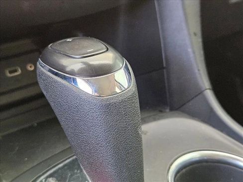 Used 2021 Chevrolet Equinox LT image 13