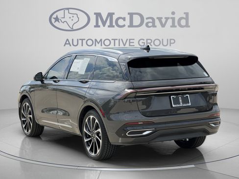 Certified 2024 Lincoln Nautilus Black Label AWD/4WD image 5