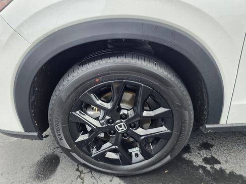 Certified 2024 Honda HR-V Sport image 24