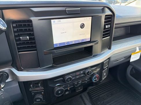 New 2026 Ford F250 XL w/ XL Chrome Package image 9