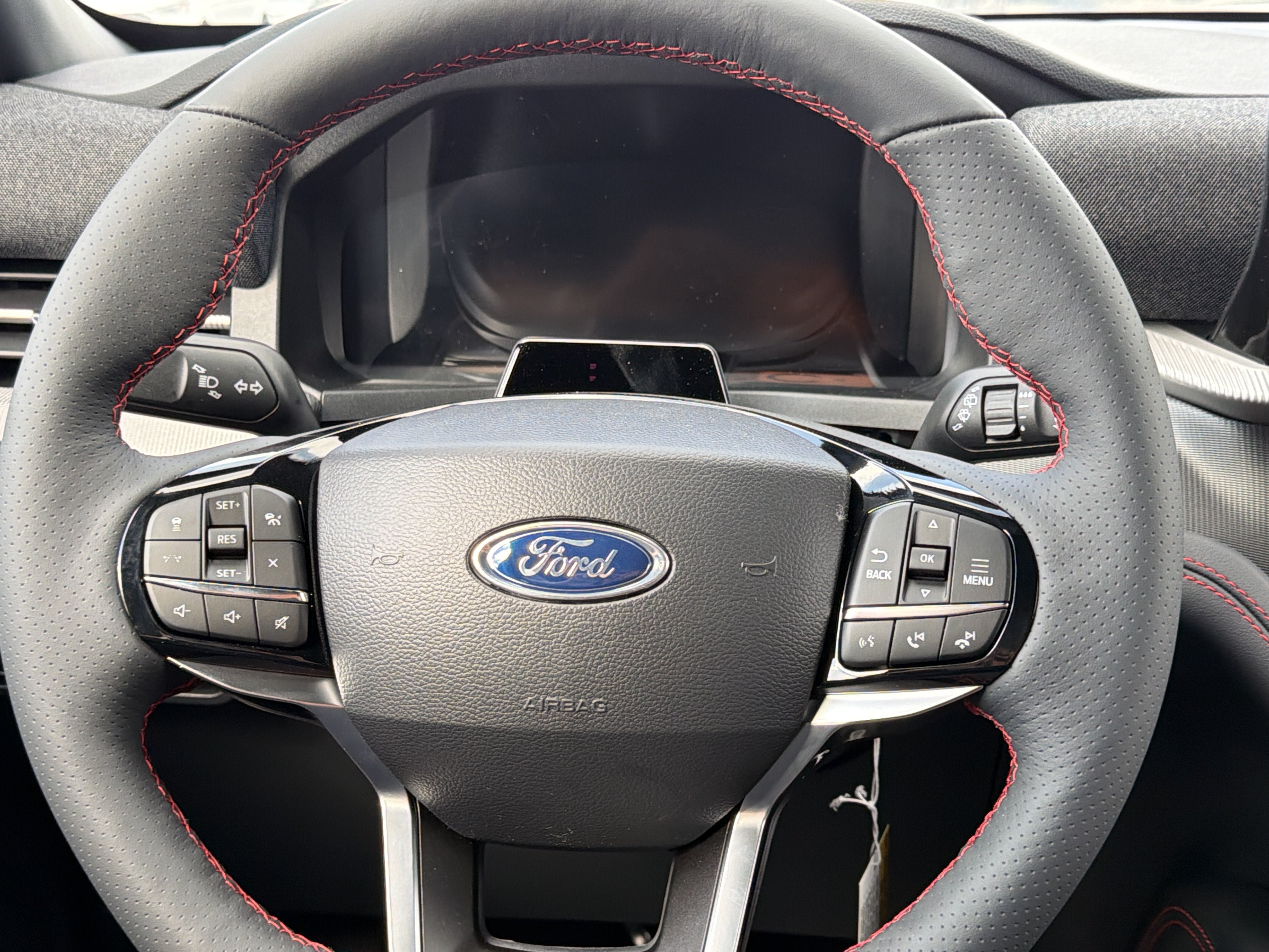 New 2027 Ford Explorer ST-Line AWD/4WD image 13