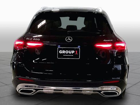 Used 2023 Mercedes-Benz GLC 300 4MATIC w/ AMG Line image 5