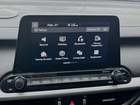 Used 2019 Kia Forte LXS image 9