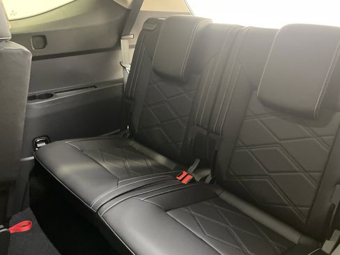 New 2026 Volkswagen Atlas SE image 33