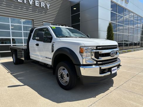 Used 2020 Ford F550 4x4 SuperCab Super Duty image 4