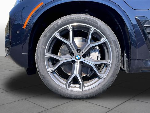 New 2026 BMW X5 xDrive50e w/ M Sport Package AWD/4WD image 11