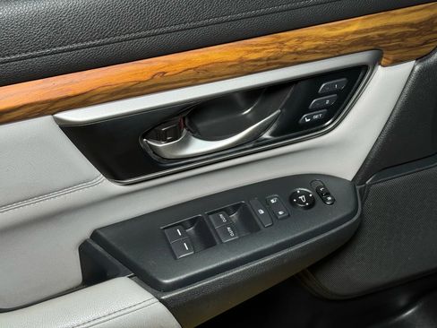 Used 2019 Honda CR-V EX-L image 32