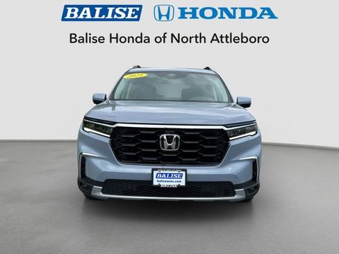Used 2025 Honda Pilot Touring image 8