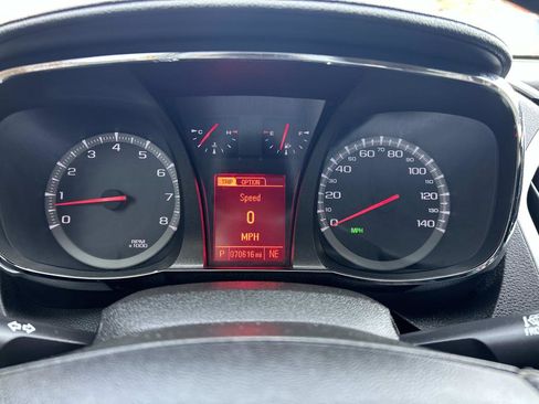 Used 2013 GMC Terrain SLE w/ Chrome and Technology Package image 24