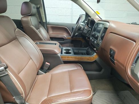 Used 2015 Chevrolet Silverado 1500 High Country image 7