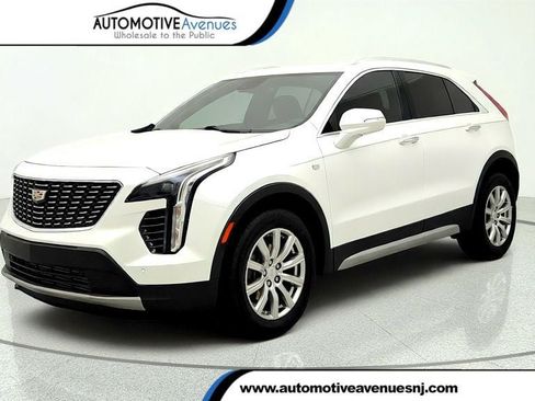 Used 2023 Cadillac XT4 Premium Luxury AWD/4WD image 1