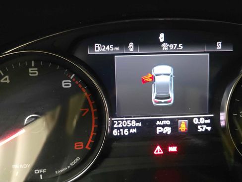 Used 2023 Audi Q5 2.0T Premium w/ Convenience Package image 11