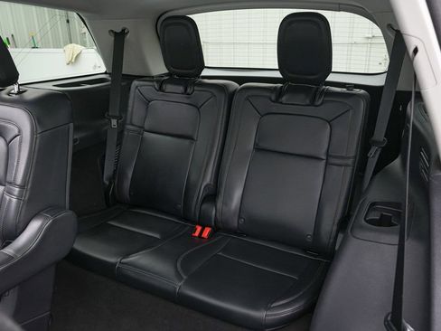 Used 2025 Lincoln Aviator Reserve w/ Jet Appearance Package image 22