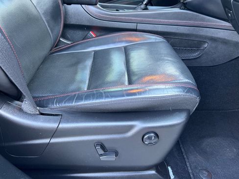 Used 2023 Dodge Durango GT image 23