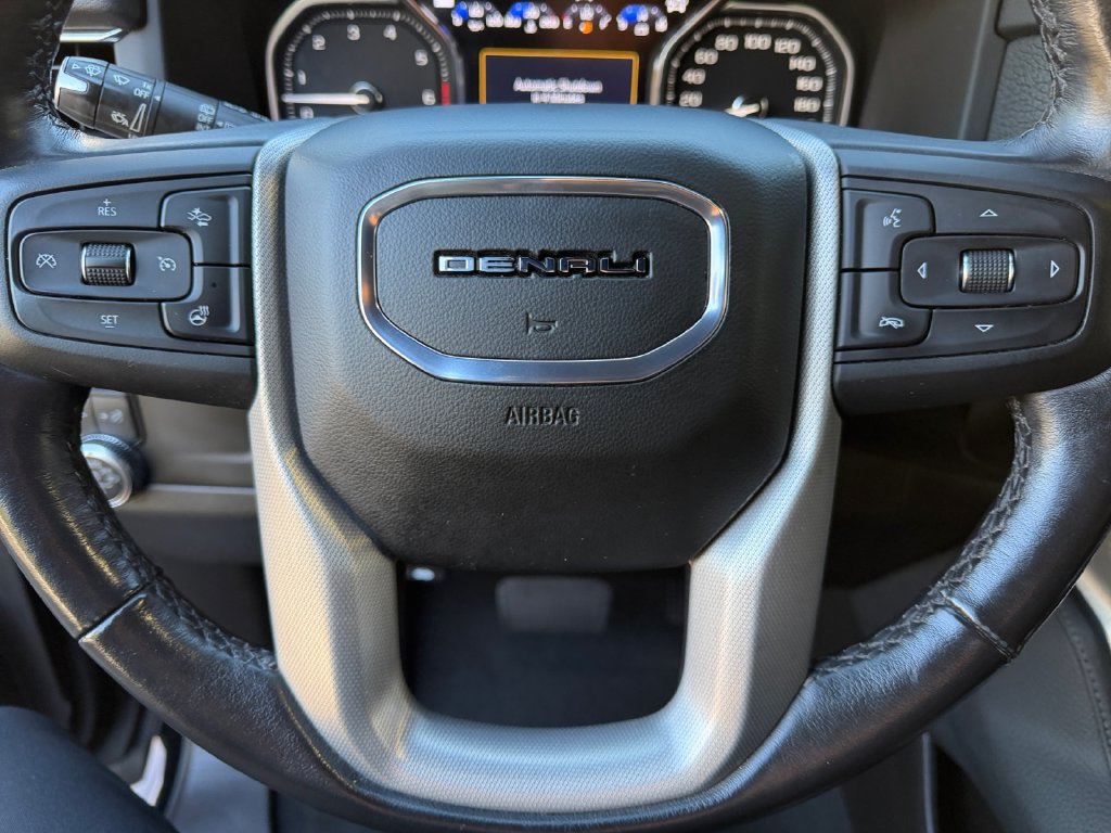 Used 2021 GMC Yukon Denali w/ LPO, Illumination Package AWD/4WD image 22