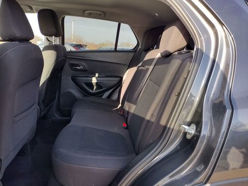 Used 2020 Chevrolet Trax LS w/ Tint and Cruise Package image 7