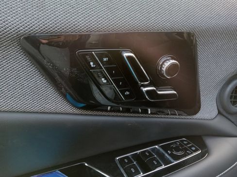 New 2026 Cadillac Optiq Sport 1 AWD/4WD image 11