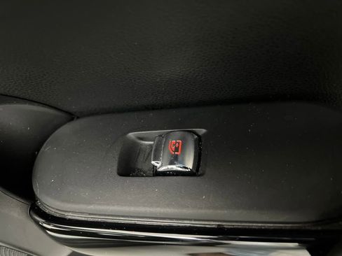 Used 2024 MINI Cooper S image 25