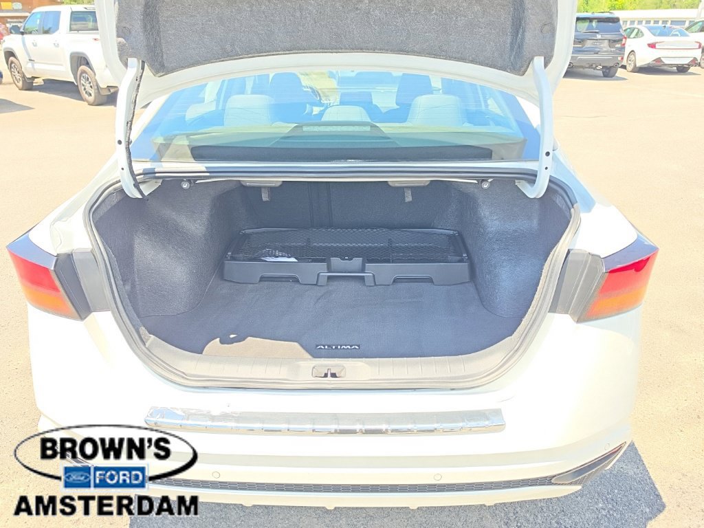 Used 2023 Nissan Altima 2.5 SV FWD image 8
