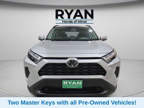 Used 2024 Toyota RAV4 XLE w/ Convenience Package image 6