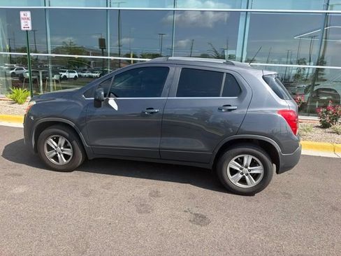 Used 2016 Chevrolet Trax LT AWD/4WD image 19