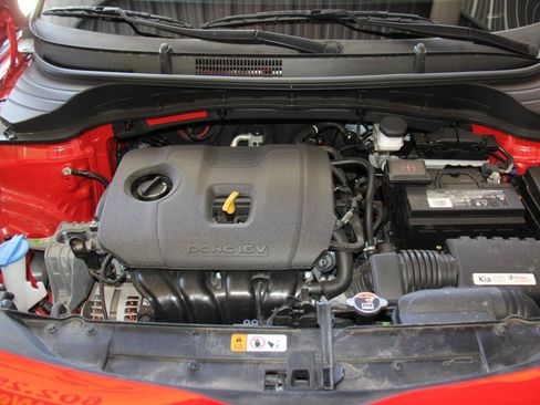 Used 2022 Kia Soul LX w/ Technology Package FWD image 30