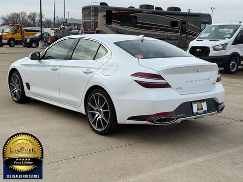 Used 2025 Genesis G70 2.5T image 7