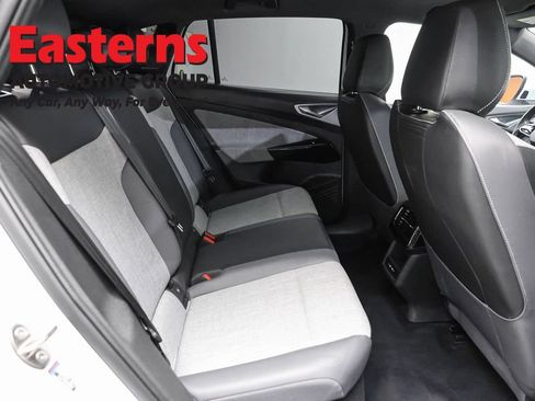 Used 2023 Volkswagen ID.4 Pro RWD image 21
