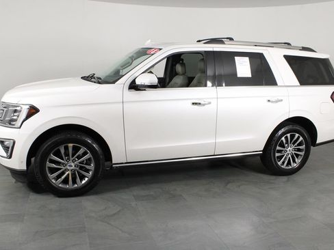 Used 2018 Ford Expedition Limited w/ Equipment Group 301A AWD/4WD image 13