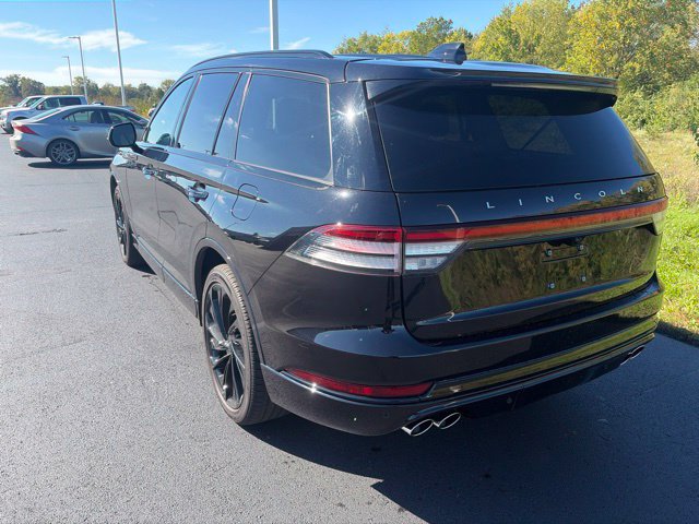 Used 2025 Lincoln Aviator Reserve w/ Equipment Group 201A AWD/4WD image 13