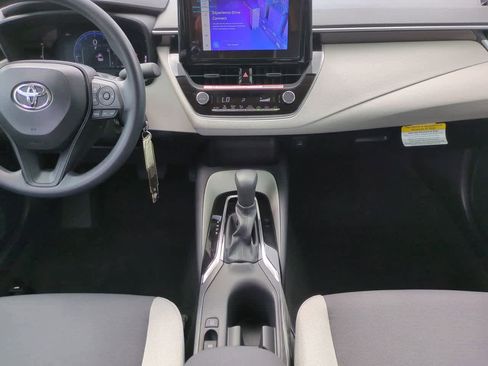 New 2026 Toyota Corolla LE image 18