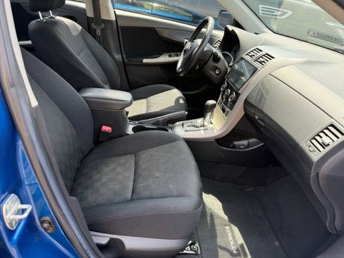 Used 2010 Toyota Corolla S image 23