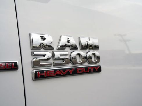 Used 2018 RAM 2500 Tradesman w/ Chrome Appearance Group AWD/4WD image 31