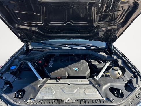 Used 2022 BMW X4 xDrive30i w/ M Sport Package 2 image 30