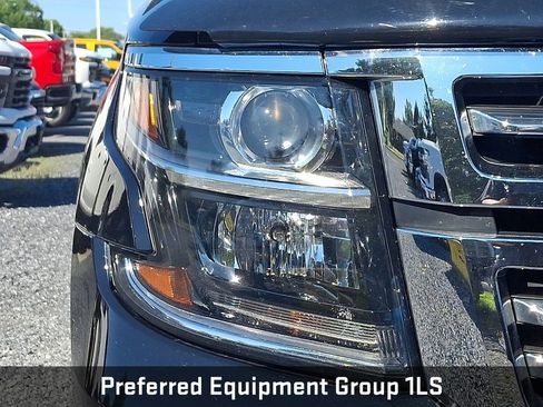 Used 2019 Chevrolet Tahoe LS AWD/4WD image 11