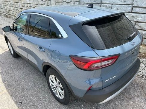 Used 2023 Ford Escape Active w/ Tech Pack #2 AWD/4WD image 4
