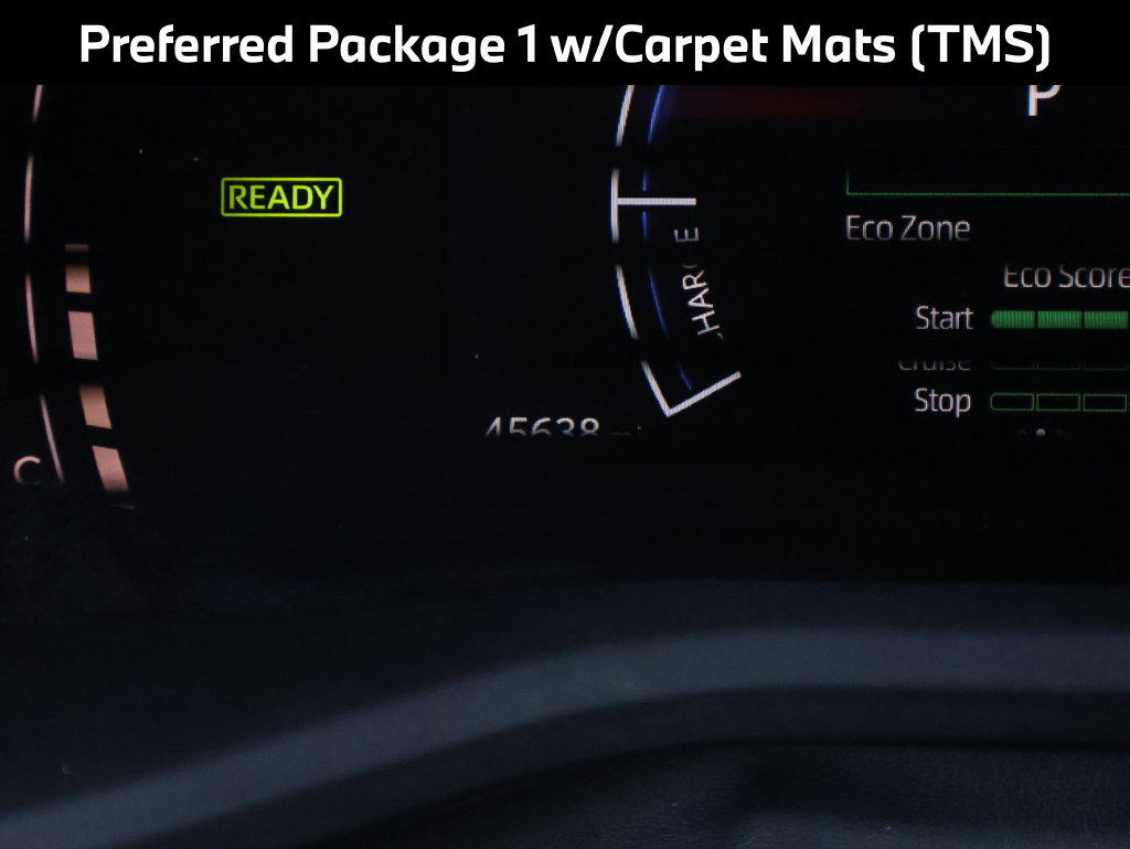 Used 2025 Toyota Camry SE FWD image 3