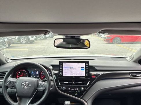 Used 2021 Toyota Camry XSE w/ Navigation Package FWD image 18
