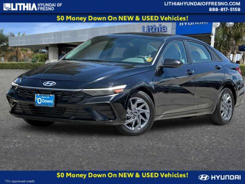 Used 2024 Hyundai Elantra SEL FWD image 1