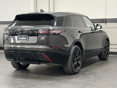 Used 2021 Land Rover Range Rover Velar R-Dynamic S image 11