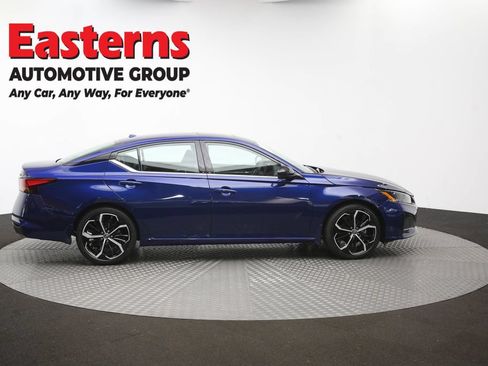 Used 2024 Nissan Altima 2.5 SR w/ SR Premium Package FWD image 46