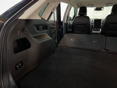 Used 2023 Ford Edge SEL image 14