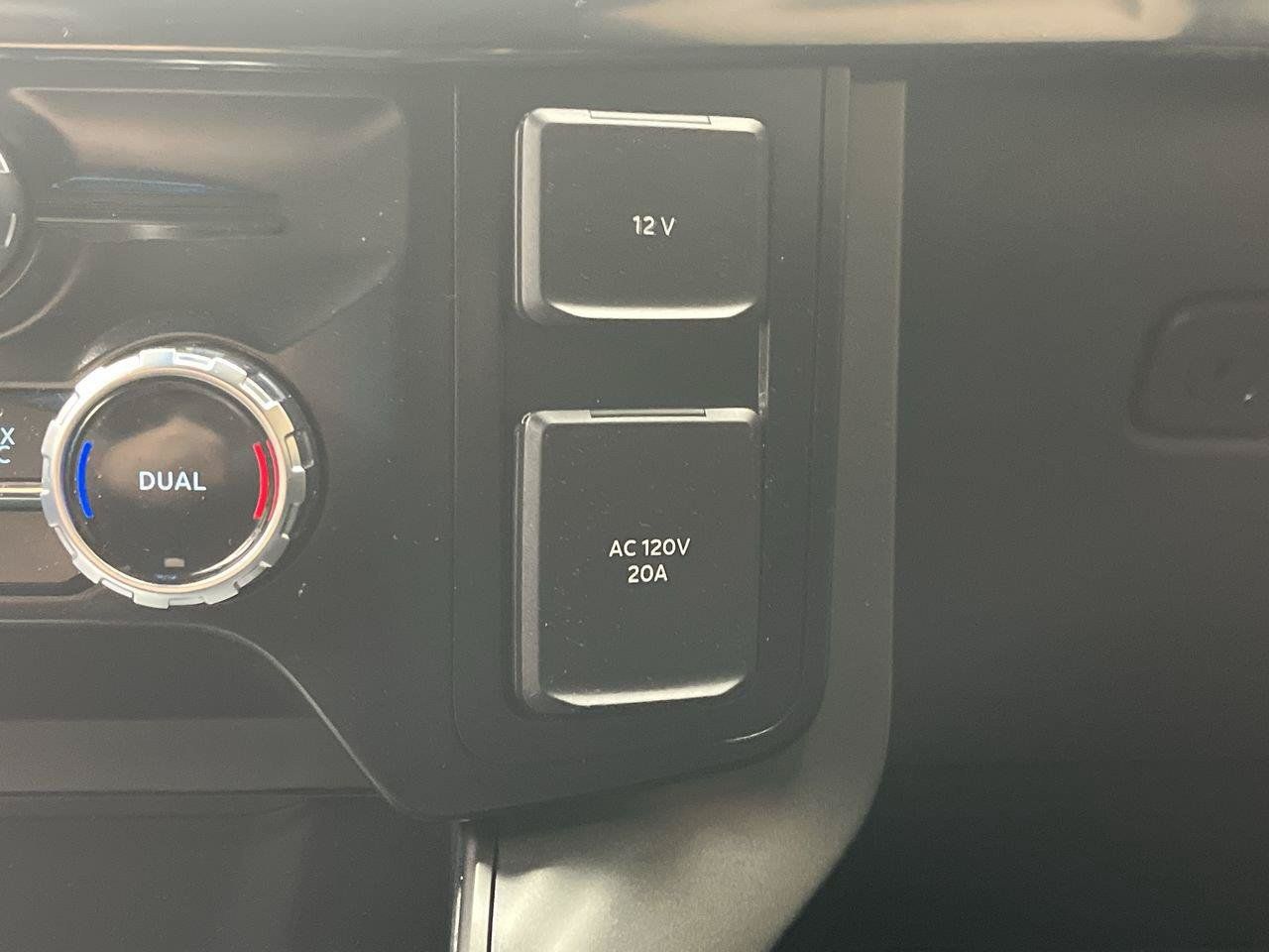 Used 2024 Ford F150 Lariat w/ Equipment Group 502A High AWD/4WD image 27