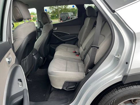 Used 2017 Hyundai Santa Fe Sport FWD image 15