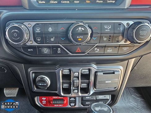 Used 2023 Jeep Wrangler Unlimited Rubicon AWD/4WD image 24