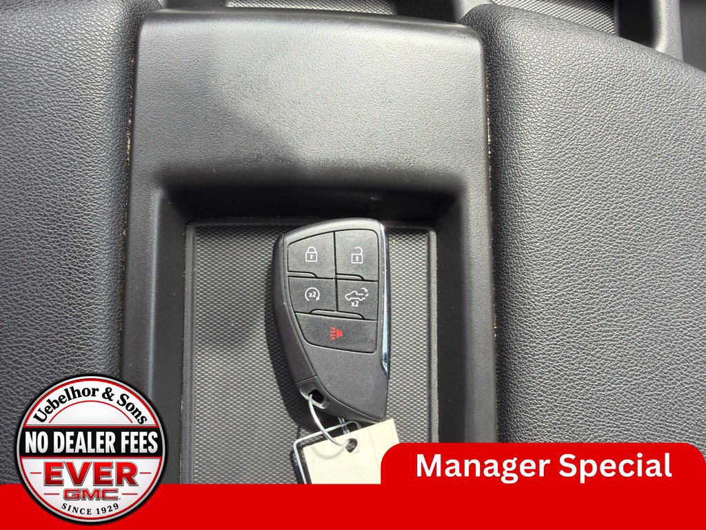 Used 2024 Chevrolet Silverado 1500 LT w/ Leather Package AWD/4WD image 32