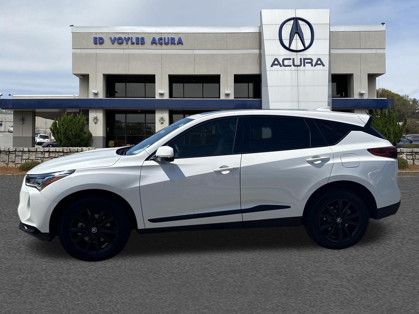 Certified 2025 Acura RDX SH-AWD image 8