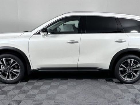 Certified 2025 INFINITI QX60 Luxe image 4